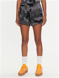 ΑΘΛΗΤΙΚΟ ΣΟΡΤΣ ESSENTIALS 3-STRIPES CAMO-PRINT IX3707 ΓΚΡΙ LOOSE FIT ADIDAS από το MODIVO