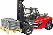 LINDE HT160 STACKER WITH PALLET (RED/BLACK, INCL. 3 MESH BOXES) BRUDER από το e-SHOP