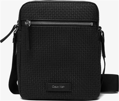 ΑΝΔΡΙΚΗ ΤΣΑΝΤΑ ΧΙΑΣΤΙ LV04D3208G-UB1 ΜΑΥΡΗ CALVIN KLEIN