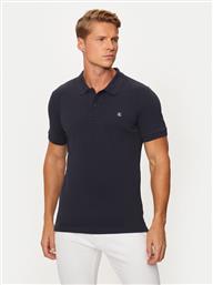 POLO EMBRO BADGE J30J325269 ΣΚΟΥΡΟ ΜΠΛΕ SLIM FIT CALVIN KLEIN JEANS από το MODIVO