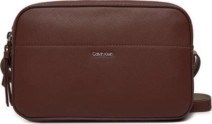 ΤΣΑΝΤΑ CK BUSINESS CAMERA BAG-SAFFIANO K60K612571 ΚΑΦΕ CALVIN KLEIN