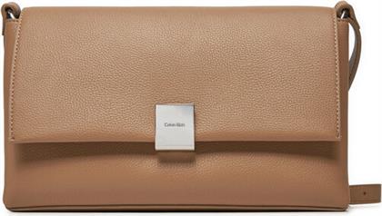 ΤΣΑΝΤΑ CK PLAQUE MEDIUM SHOULDER BAG K60K612783 ΚΑΦΕ CALVIN KLEIN