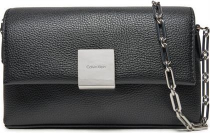 ΤΣΑΝΤΑ CK PLAQUE SM CROSSBODY W/CHAIN K60K612785 ΜΑΥΡΟ CALVIN KLEIN