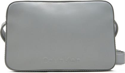 ΤΣΑΝΤΑ EMBOSSED LOGO CAMERA BAG K60K612555 ΓΚΡΙ CALVIN KLEIN