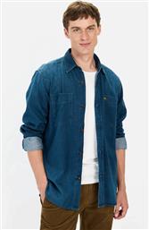 ΑΝΔΡΙΚΟ DENIM ΠΟΥΚΑΜΙΣΟ ΜΕ ΤΣΕΠΕΣ REGULAR FIT - C242-409130-4S30 ΜΠΛΕ ΣΚΟΥΡΟ CAMEL