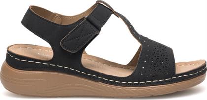 ΣΑΝΔΑΛΙΑ CLARA BARSON