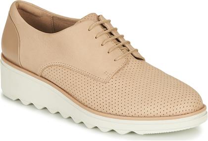 DERBIES SHARON CRYSTAL CLARKS