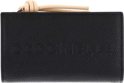 ΓΥΝΑΙΚΕΙΟ ΠΟΡΤΟΦΟΛΙ ΜΕ ΑΝΑΓΛΥΦΟ ΛΟΓΟΤΥΠΟ ''MYRTHA MAXI LOGO'' - E2QBB-11F101 ΜΑΥΡΟ COCCINELLE