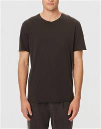 OPEN STITCHES T-SHIRT DIRTY LAUNDRY