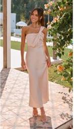 ΓΥΝΑΙΚΕΙΟ ΦΟΡΕΜΑ CAMILA BLANCO FASHION VIBE