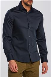 ΑΝΔΡΙΚΟ ΣΑΤΕΝ ΠΟΥΚΑΜΙΣΟ ΜΟΝΟΧΡΩΜΟ SLIM FIT - 3063506 ΓΚΡΙ GANT