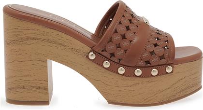 MULES ΣΧΕΔΙΟ: W406307B6 GUESS