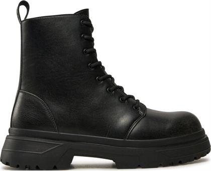 ΟΡΕΙΒΑΤΙΚΑ ΠΑΠΟΥΤΣΙΑ GUESS