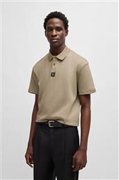 BOSS ΑΝΔΡΙΚΗ ΜΠΛΟΥΖΑ ΠΟΛΟ ΜΟΝΟΧΡΩΜΗ ΜΕ LOGO PATCH REGULAR FIT ''DEABONO'' - 50517638 ΚΑΦΕ ΑΝΟΙΧΤΟ HUGO