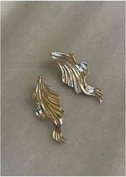 ΓΥΝΑΙΚΕΙΑ ΣΚΟΥΛΑΡΙΚΙΑ KENOSHA JEWELS SHOP