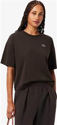 ΓΥΝΑΙΚΕΙΟ T-SHIRT ΜΕ ΚΕΝΤΗΜΕΝΟ ΛΟΓΟΤΥΠΟ RELAXED FIT - TF5242-00 ΚΑΦΕ ΣΚΟΥΡΟ LACOSTE