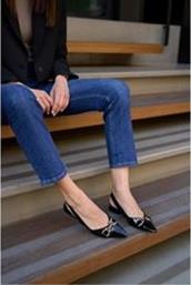 ΓΥΝΑΙΚΕΙΕΣ ΜΠΑΛΑΡΙΝΕΣ MADAMRA