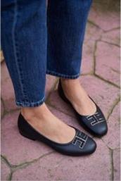 ΓΥΝΑΙΚΕΙΕΣ ΜΠΑΛΑΡΙΝΕΣ MADAMRA