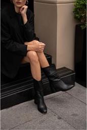 ΓΥΝΑΙΚΕΙΕΣ ΜΠΟΤΕΣ MADAMRA