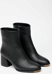 ΓΥΝΑΙΚΕΙΕΣ ΜΠΟΤΕΣ MADAMRA