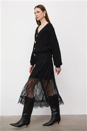 ΦΟΥΣΤΑ ΧΡΩΜΑ: ΜΑΥΡΟ MEDICINE