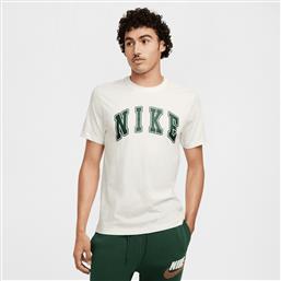 M NSW TEE CLUB SSNL HBR (9000191028-28917) NIKE