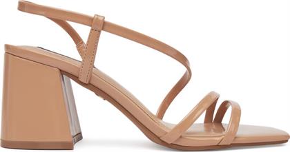 ΣΑΝΔΑΛΙΑ NINE WEST