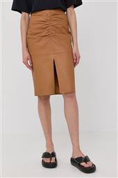 ΔΕΡΜΑΤΙΝΗ ΦΟΥΣΤΑ ΧΡΩΜΑ: ΚΙΤΡΙΝΟ, NOTES DU NORD