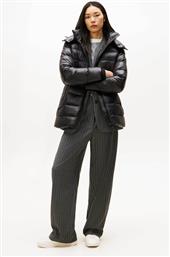 ΓΥΝΑΙΚΕΙΟ ΑΔΙΑΒΡΟΧΟ ΜΠΟΥΦΑΝ ΜΟΝΟΧΡΩΜΟ ΜΕ ΚΑΠΙΤΟΝΕ ΣΧΕΔΙΟ REGULAR FIT - WW0WW47355 ΜΑΥΡΟ TOMMY HILFIGER