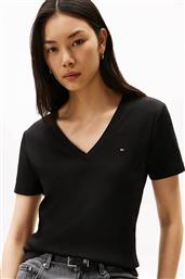 ΓΥΝΑΙΚΕΙΟ T-SHIRT ΜΕ V ΛΑΙΜΟΚΟΨΗ ΚΑΙ ΚΕΝΤΗΜΕΝΟ ΛΟΓΟΤΥΠΟ SLIM FIT - WW0WW40584 ΜΑΥΡΟ TOMMY HILFIGER