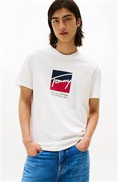 ΑΝΔΡΙΚΟ T-SHIRT ΜΕ SIGNATURE LOGO PRINT REGULAR FIT - DM0DM21940 ΕΚΡΟΥ TOMMY JEANS