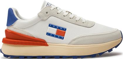 ΑΘΛΗΤΙΚΑ TJM TECH RUNNER MATERIAL MIX EM0EM01300 ΛΕΥΚΟ TOMMY JEANS