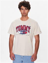 T-SHIRT DM0DM16407 ΜΠΕΖ RELAXED FIT TOMMY JEANS από το MODIVO