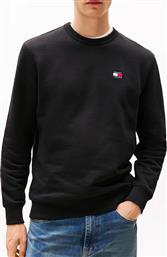 TJM REG BADGE CREW EXT TOMMY JEANS
