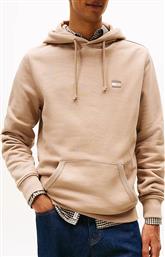 TJM REG BADGE HOODIE EXT TOMMY JEANS