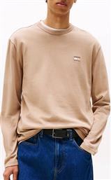 TJM REG BADGE TEE LS TOMMY JEANS