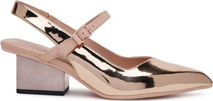 ΣΑΝΔΑΛΙΑ UNITED NUDE
