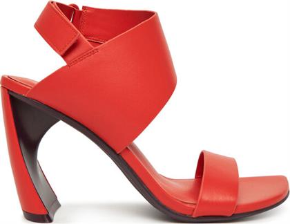 ΣΑΝΔΑΛΙΑ UNITED NUDE