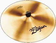 A 17' ΠΙΑΤΙΝΙ THIN CRASH ZILDJIAN